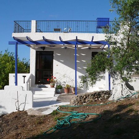 Apartamento Stefanos Garden Arménoi Exterior foto